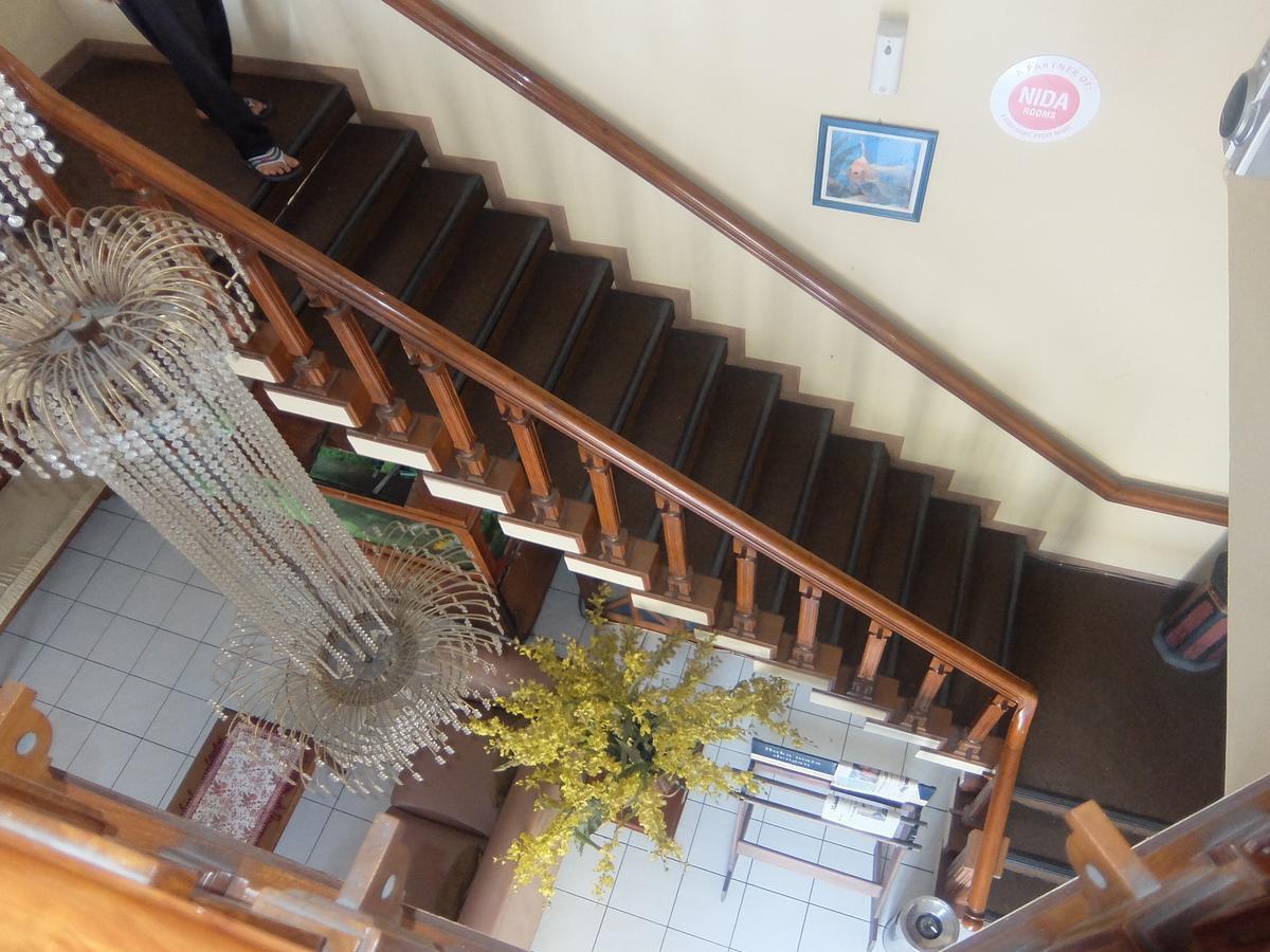 Vidi 1 Hotel Jogjakarta Kejayan Exteriör bild