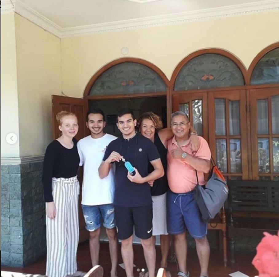 Vidi 1 Hotel Jogjakarta Kejayan Exteriör bild